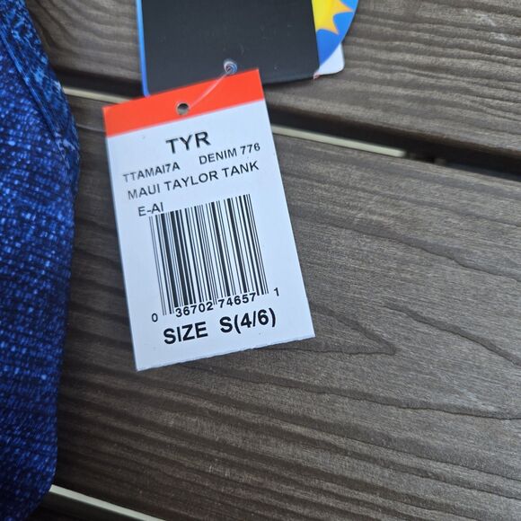 TYR Maui Taylor Active  Tank Tankini Top - Denim Blue  Size: S New - Picture 3 of 3